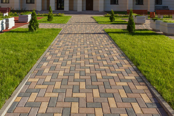 Trusted La Monte, MO Driveway Pavers Experts